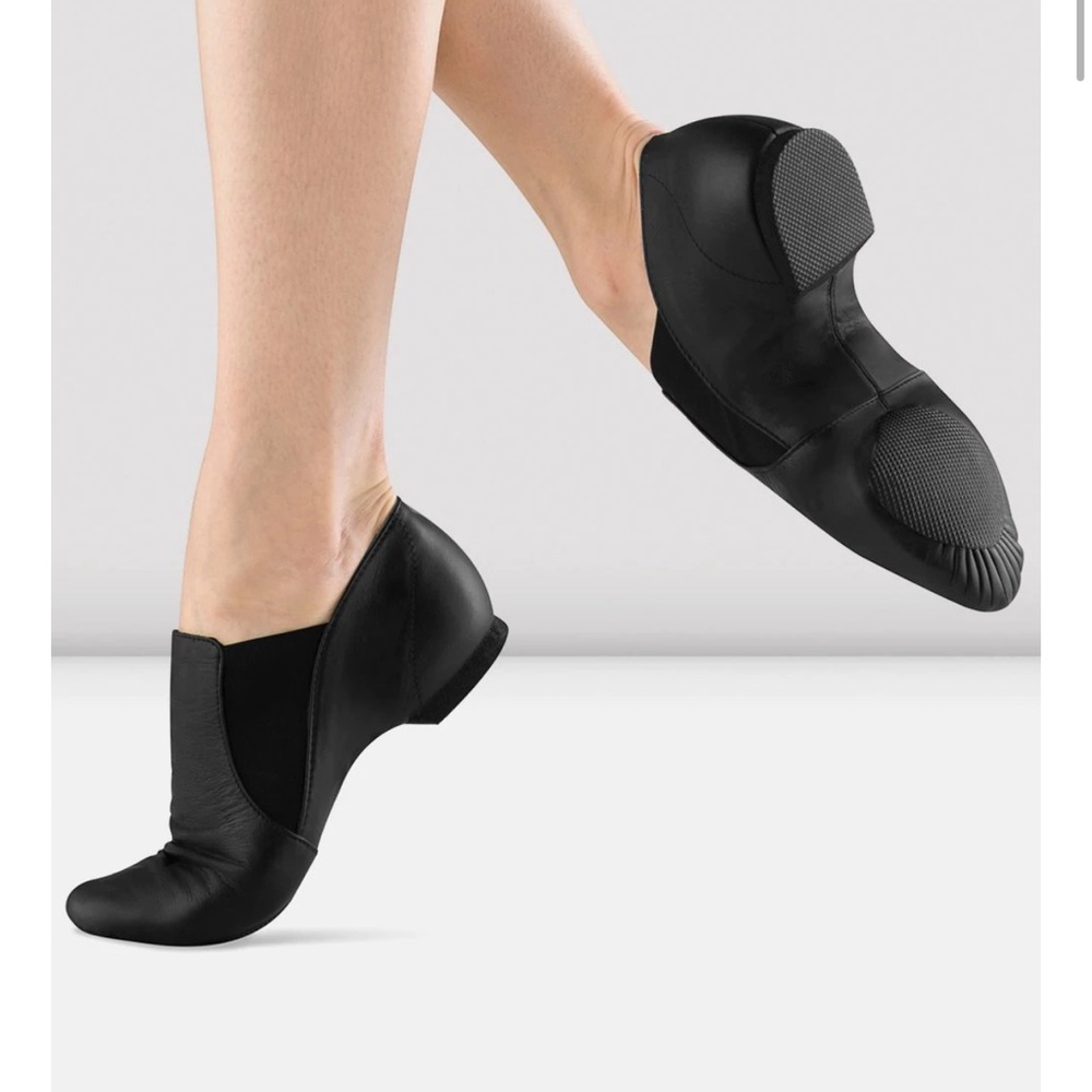 New! Bloch Dance Women's Elasta Jazz Shoe Bootie Leather & Elastic Split, Black